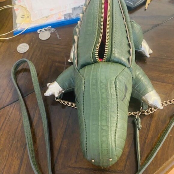 Alligator purse - Picture 3 of 6
